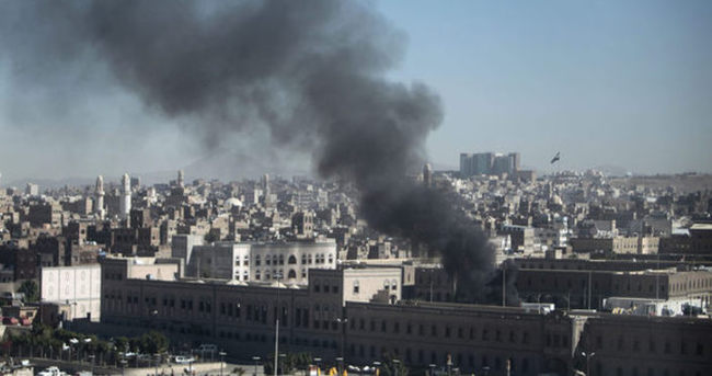 Yemen’de bomba yüklü araçla saldırı