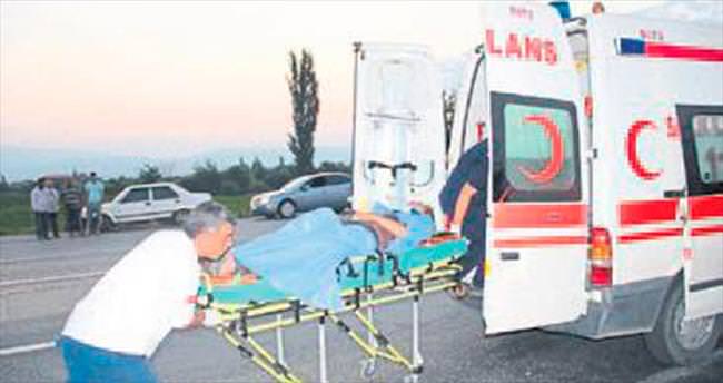 Alaşehir’de kaza 1 ölü, 27 yaralı