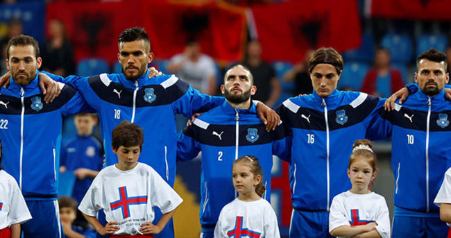 FIFA’dan Kosovalı 6 futbolcuya izin