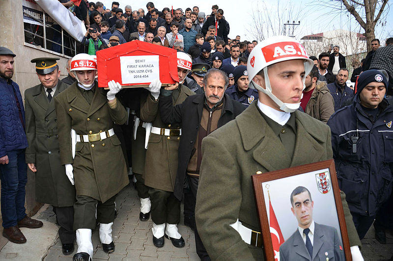 Sadece NATO değil, Türk bayrağından rahatsızlık duyan herkes aynı tepkiyi görür 91