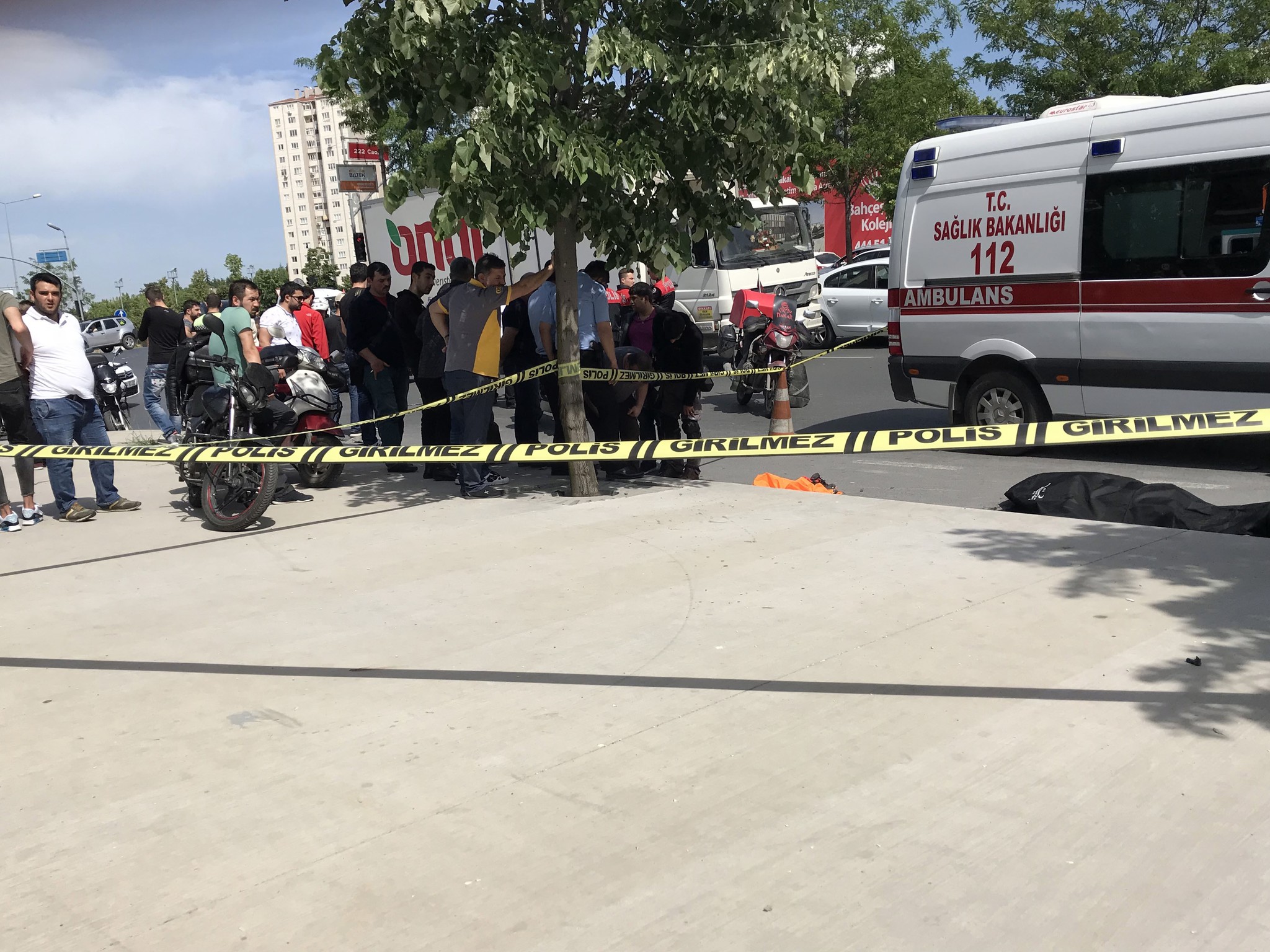 Kavşaktaki kaza genç motosiklet sürücüsünün sonu oldu Kavşaktaki kaza genç motosiklet sürücüsünün sonu oldu