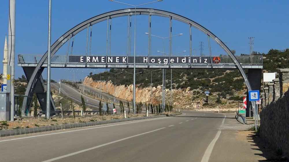 Ermenek Ilcesinde 9 Mahalle Bir Koy Ve Bir Apartmanda Uygulanan Karantina Kaldirildi Karaman Haberleri