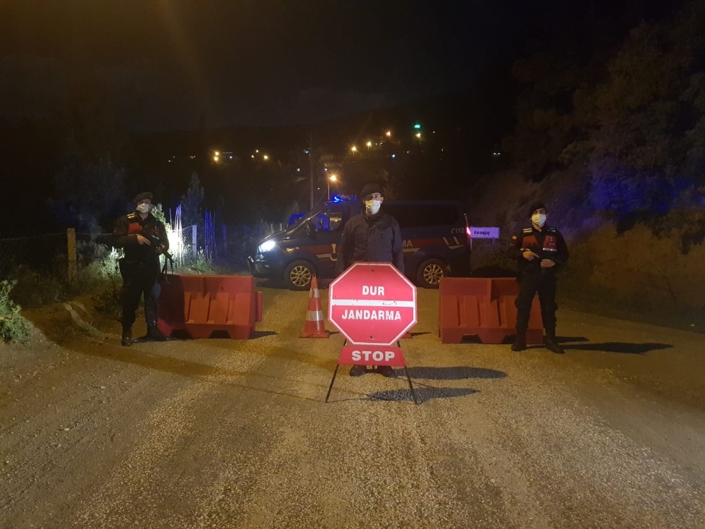 Manisa Da Bir Mahalle Karantinaya Alindi Manisa Haberleri