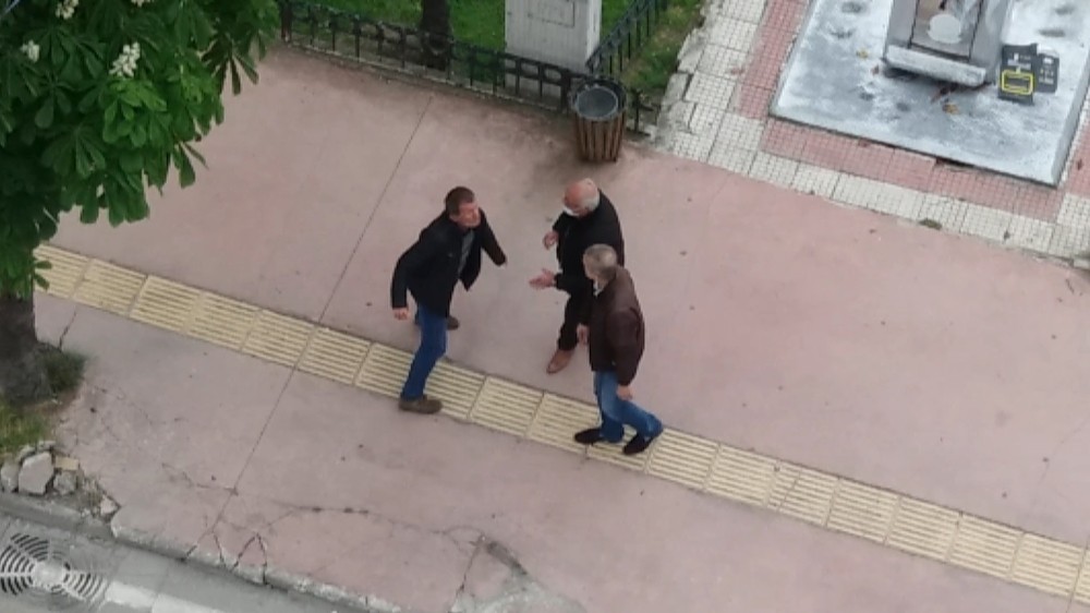 Gunduz Vakti Alkol Alan Sahis Yoldan Gecenlere Saldirdi Samsun Haberleri