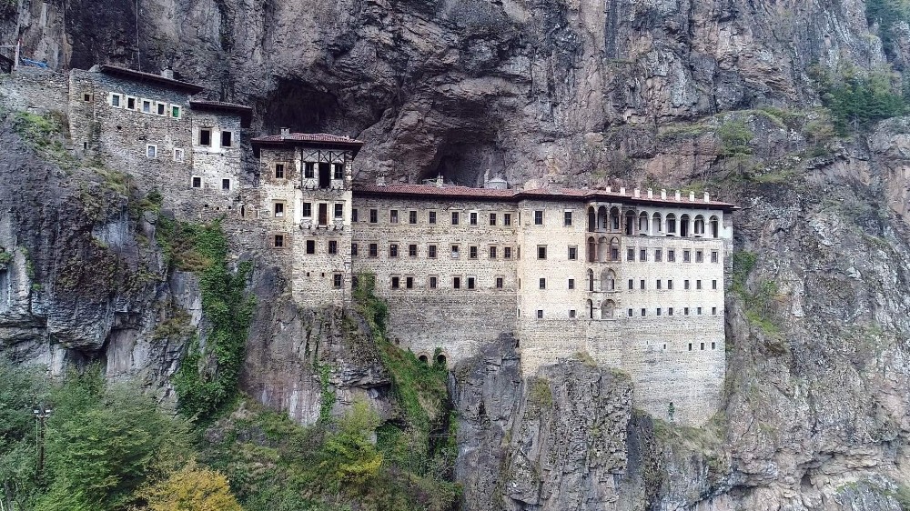 Sümela Manastırı’ndaki restorasyon çalışmaları tekrar başladı