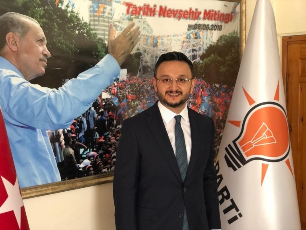 Mustafa Rauf AK Parti İl Başkanı Yanar, Nevşehirli vatandaşların bayramını kutladı ...