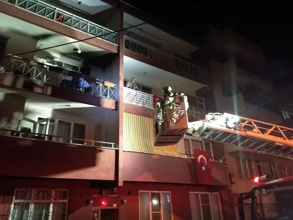 Balikesir Ili Edremit Ilcesi Namaz Vakitleri Ve Aylik Ezan Saatleri Hakkinda Detayli Bilgiler Burada 25 Nisan 27 Nisan 19 Nisan