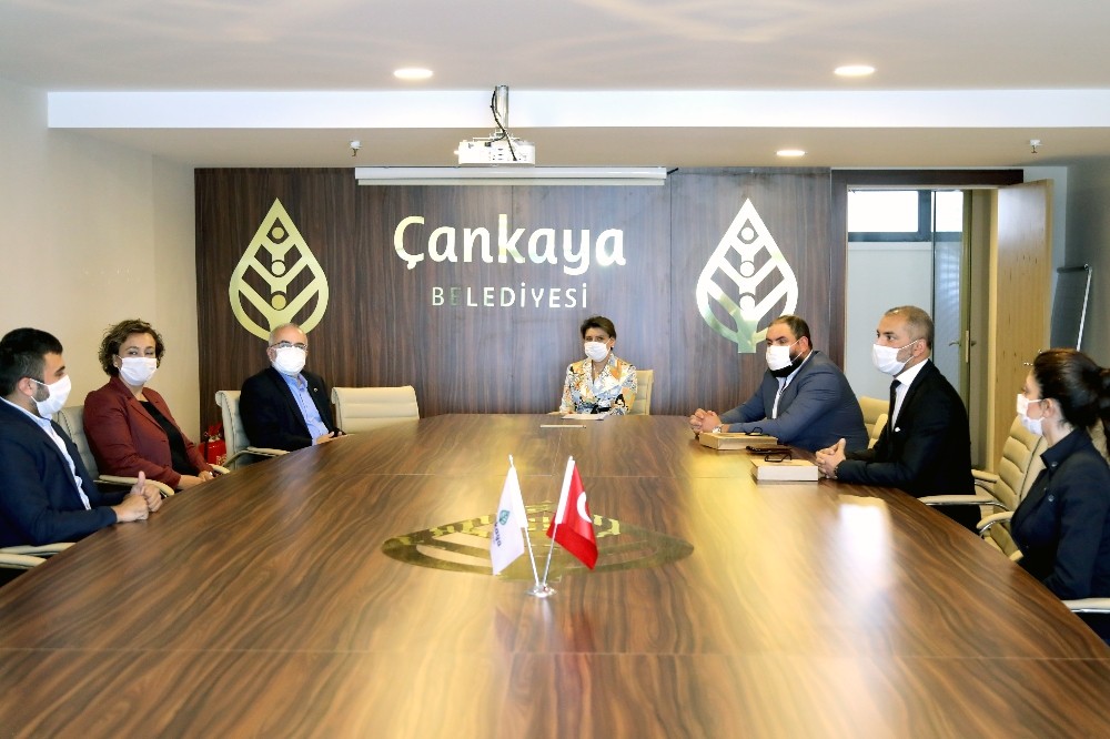 cankaya online yks de odullu son