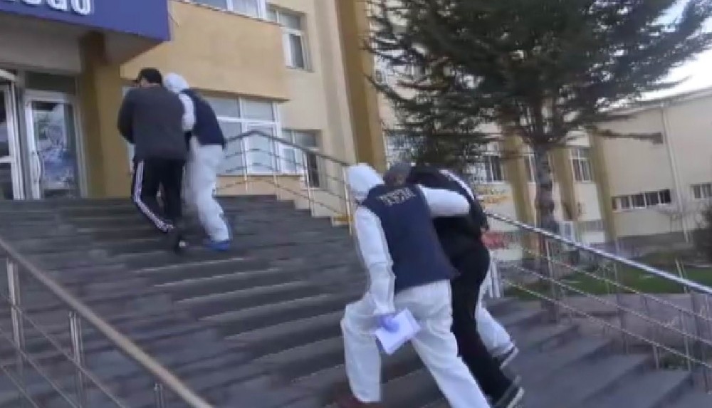 Kayseri polisinden FETÖ’nün gaybubet evine operasyon: 7 gözaltı