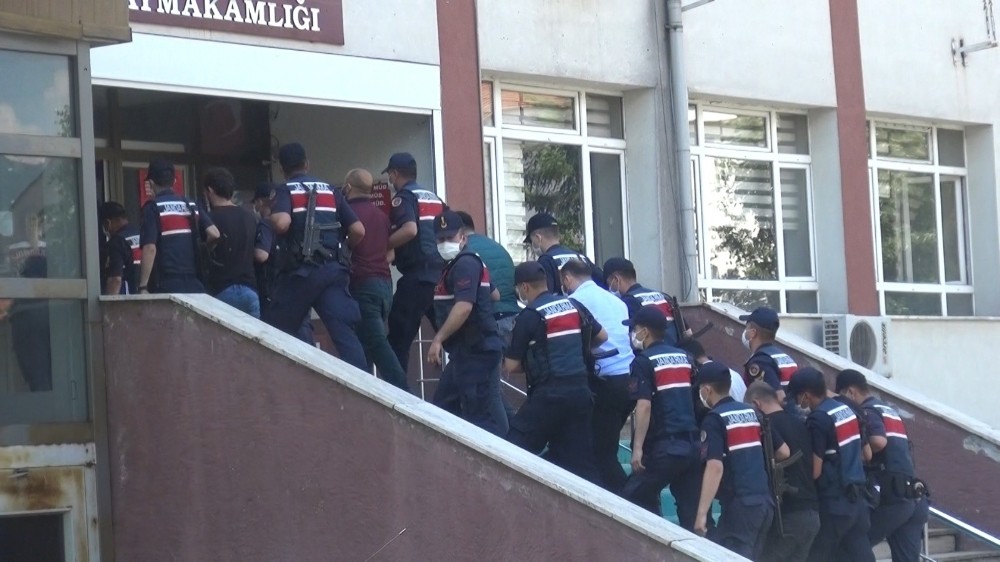 Bolu’da tarihi eser kaçakçısı 7 kişi adliyeye sevk edildi