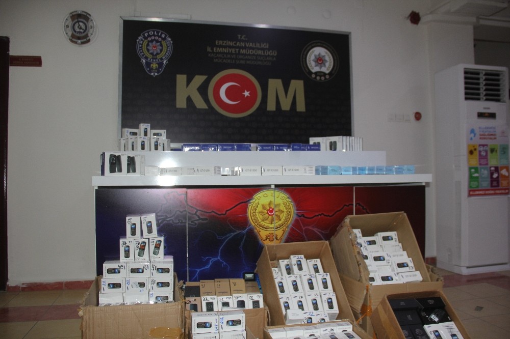 Erzincan Da 568 Kacak Cep Telefonu Ele Gecirildi Erzincan Haberleri