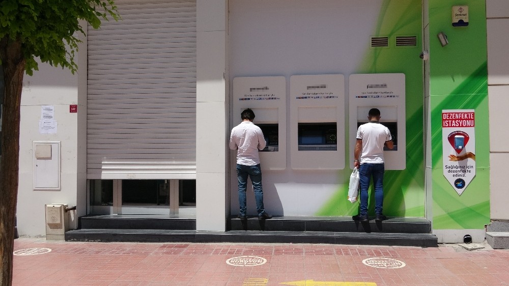 personelde korona virus cikinca banka