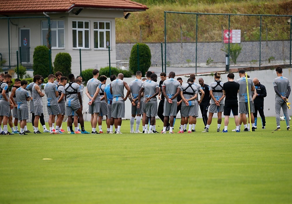Trabzonspor, Denizlispor maçı hazırlıklarına moralsiz başladı