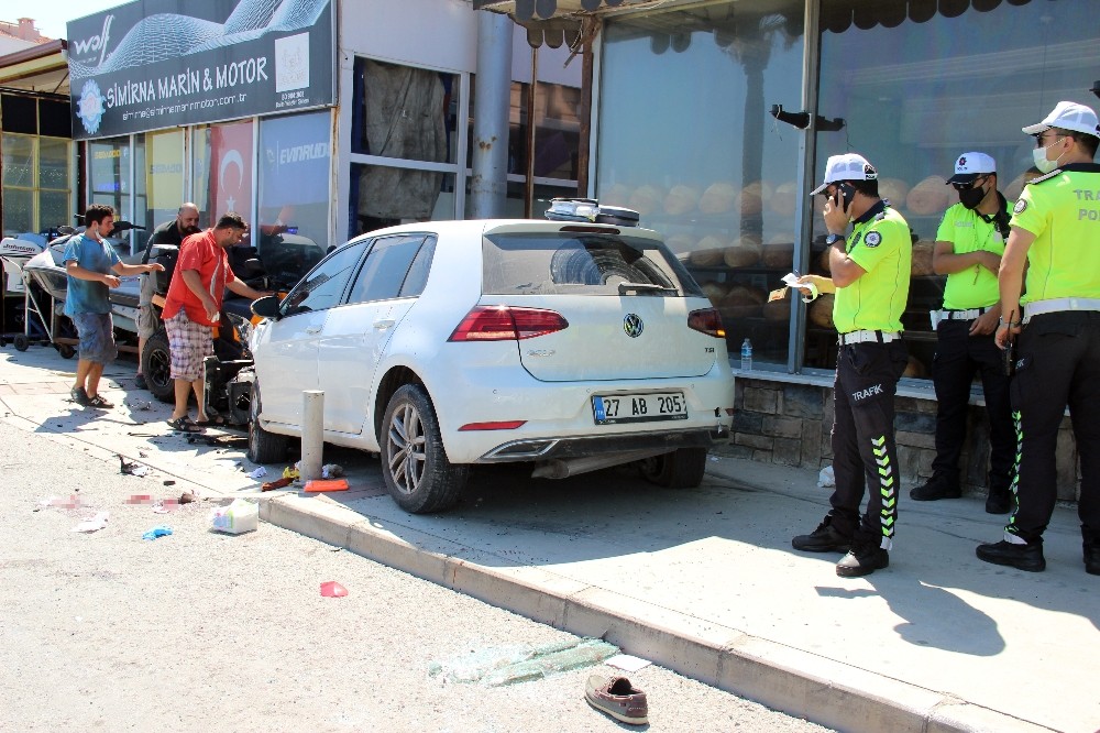 İzmir’de trafik kazası: 1 ölü