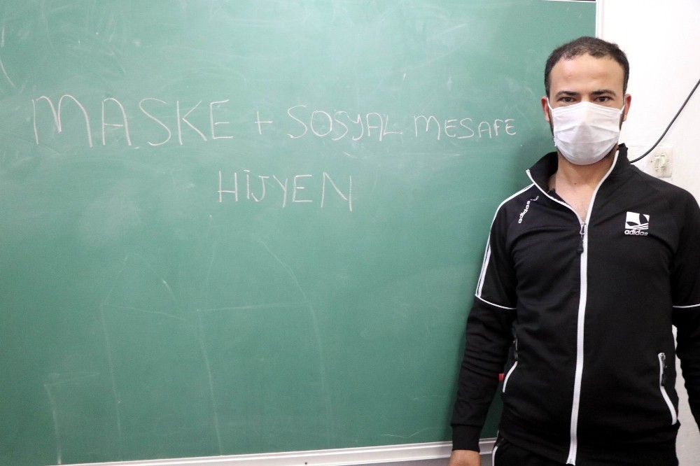 Suriyeli genç korona virüsten Türkiye sayesinde kurtuldu