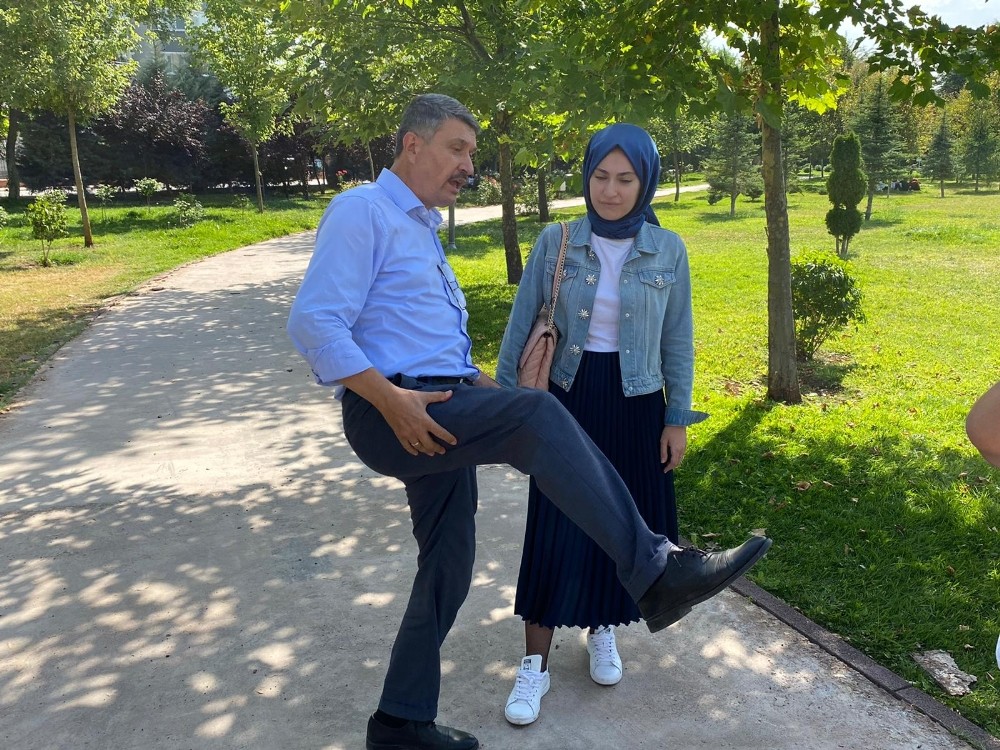 darp ettigi iddia edilen akademisyen