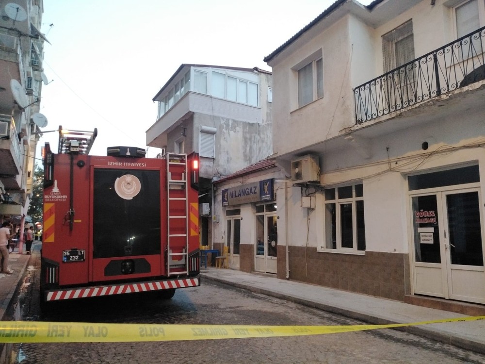 İzmir’de iş yerinde korkutan patlama: 1 ağır yaralı