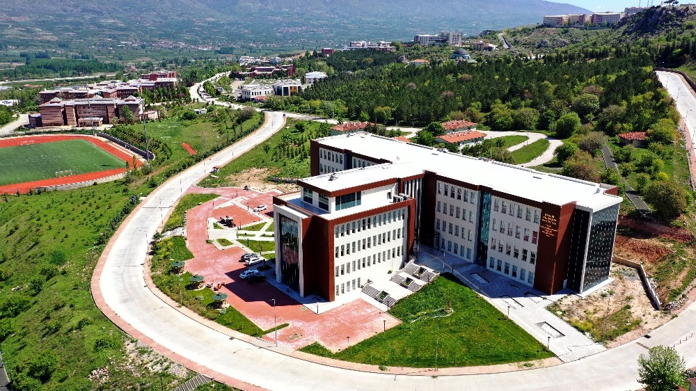Tokat Gaziosmanpaşa Üniversitesi’ne yoğun ilgi