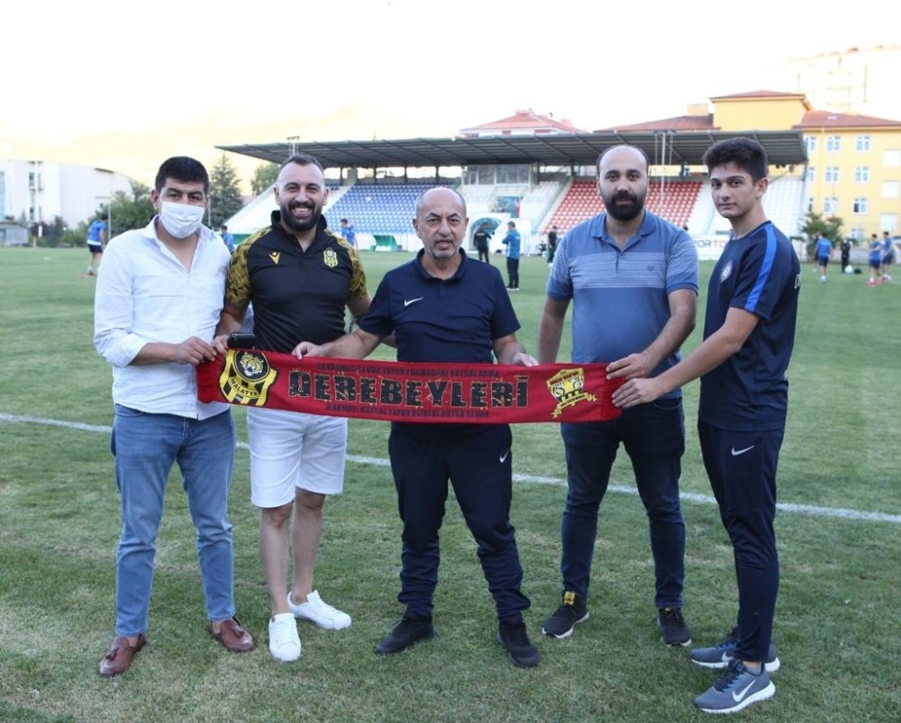 Malatyasporlu taraftarlardan Yeşilyurt Belediyespor ...