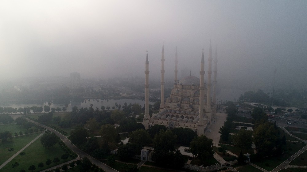 Sis altındaki Adana, havadan böyle görüntülendi