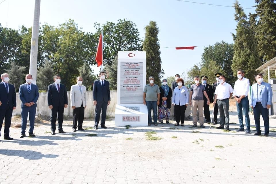 Bigadiç’te Çanakkale şehitleri anıtı açıldı