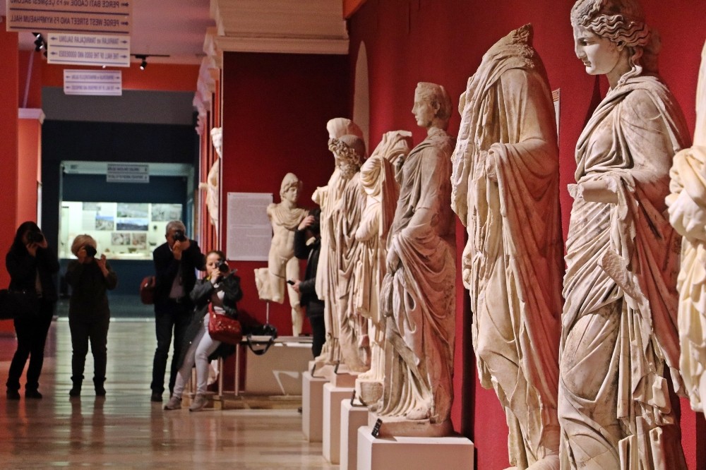 Antalya Müzesi’nde ’kayıp eser’ iddiası