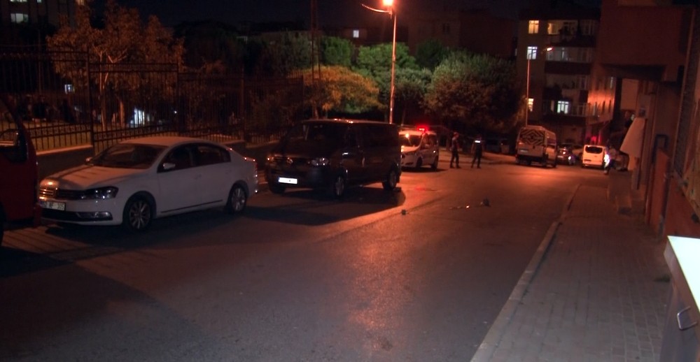 Bagcilar Da Iki Grup Arasinda Silahli Kavga 1 Olu Istanbul Haberleri
