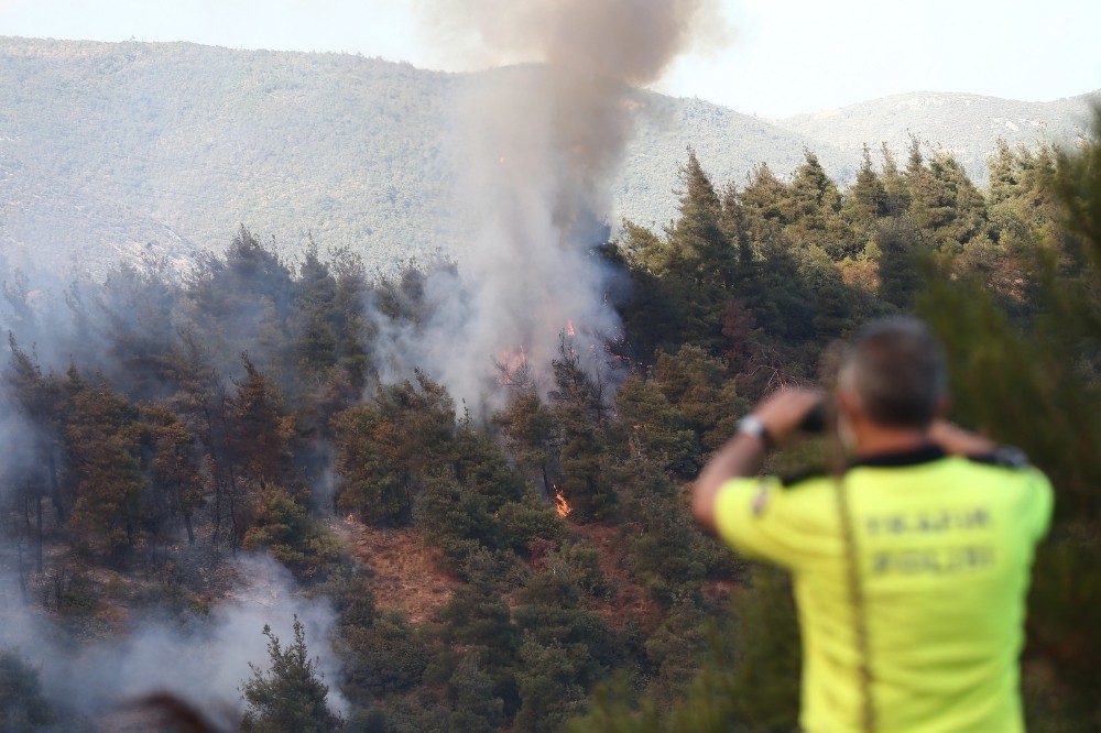 Bursa’daki orman yangını havadan görüntülendi