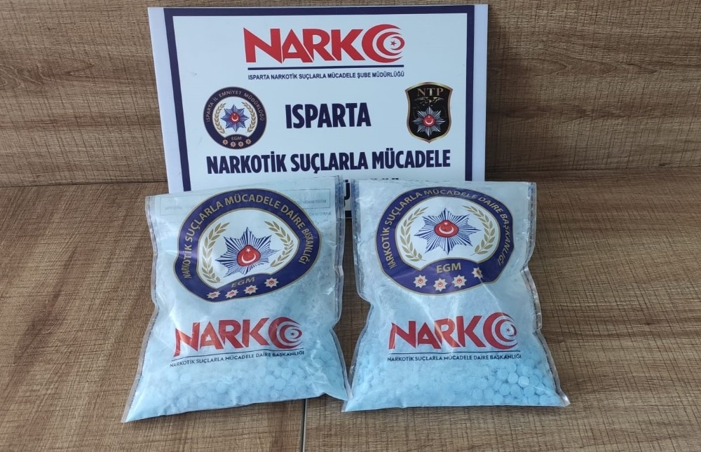 Isparta Da Otobusteki Bir Yolcunun Cantasinda Uyusturucu Zulasi Ele Gecirildi Isparta Haberleri