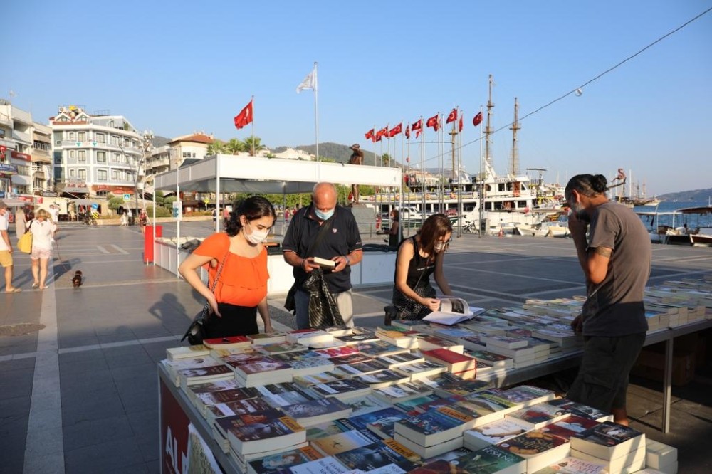 Marmaris Te Kitapseverler Edebiyatcilarla Bir Araya Geliyor Mugla Haberleri