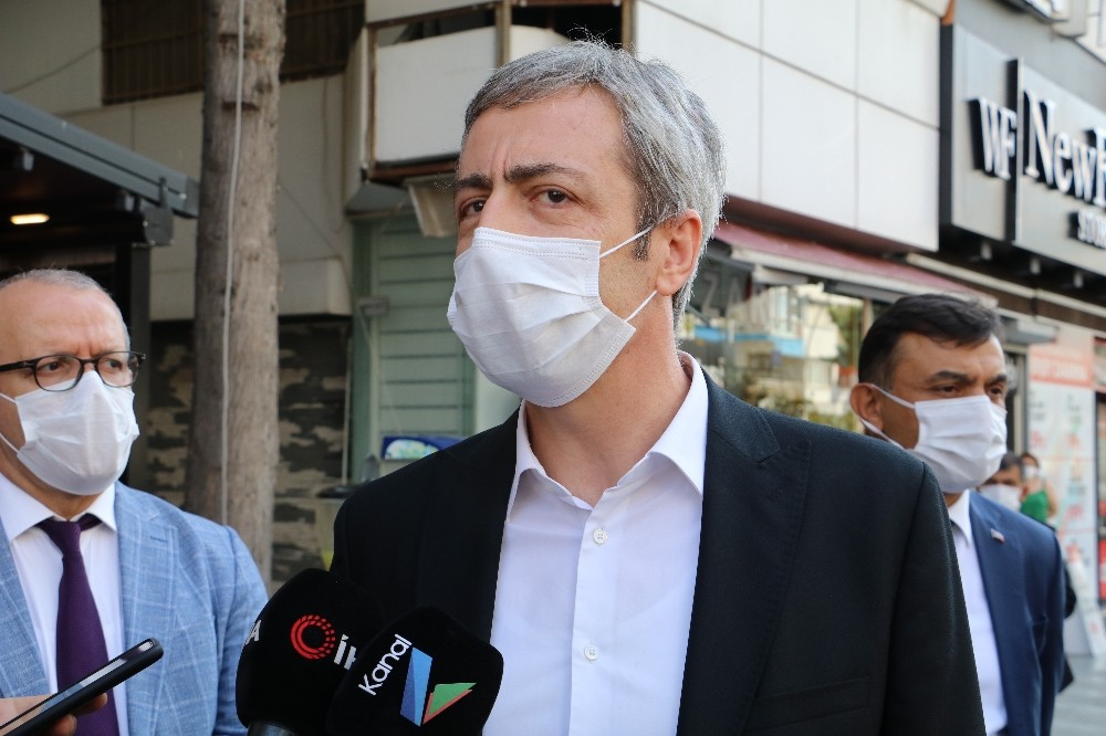 Antalya’da ev karantinasına uymayan 15 kişi yurtlara yerleştirildi