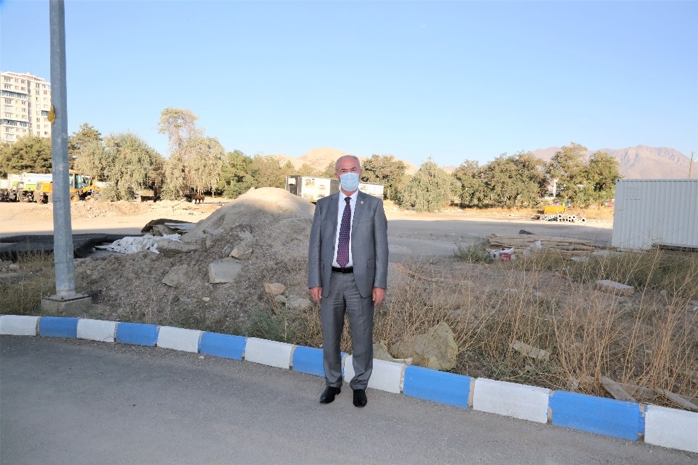 Tuşba’nın değerli arazisi yatırımcısını bekliyor