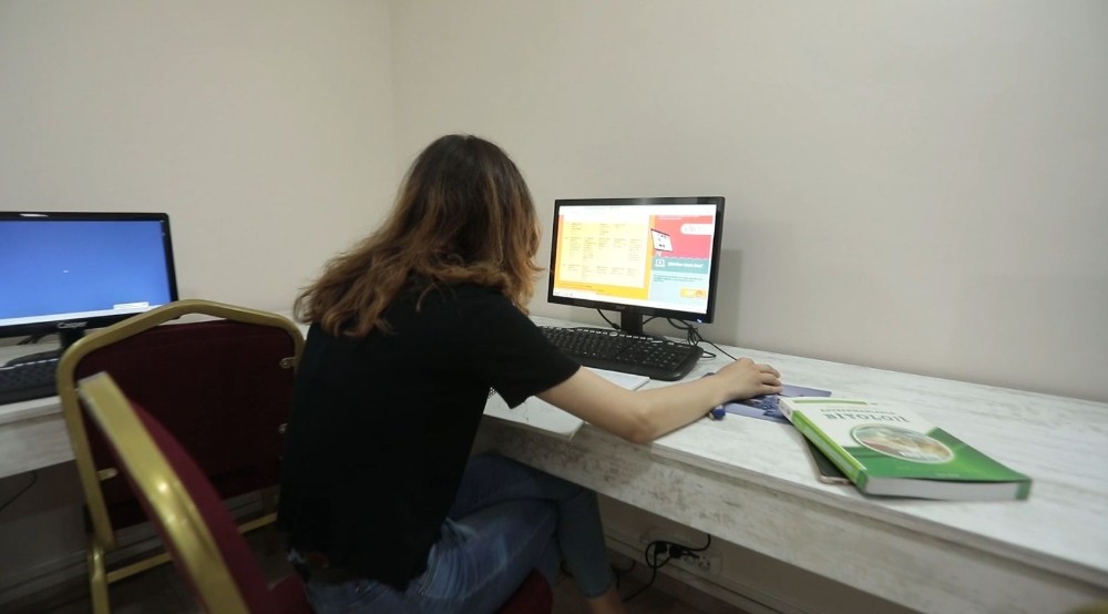 Akhisar Belediyesi’nden öğrencilere ücretsiz internet