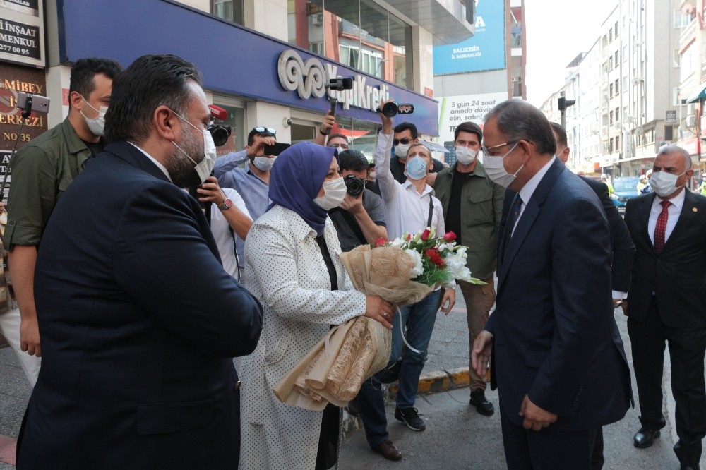 Özhaseki: Onlar istiyor diye Doğu Akdeniz’de haklarımızdan vaz mı geçelim