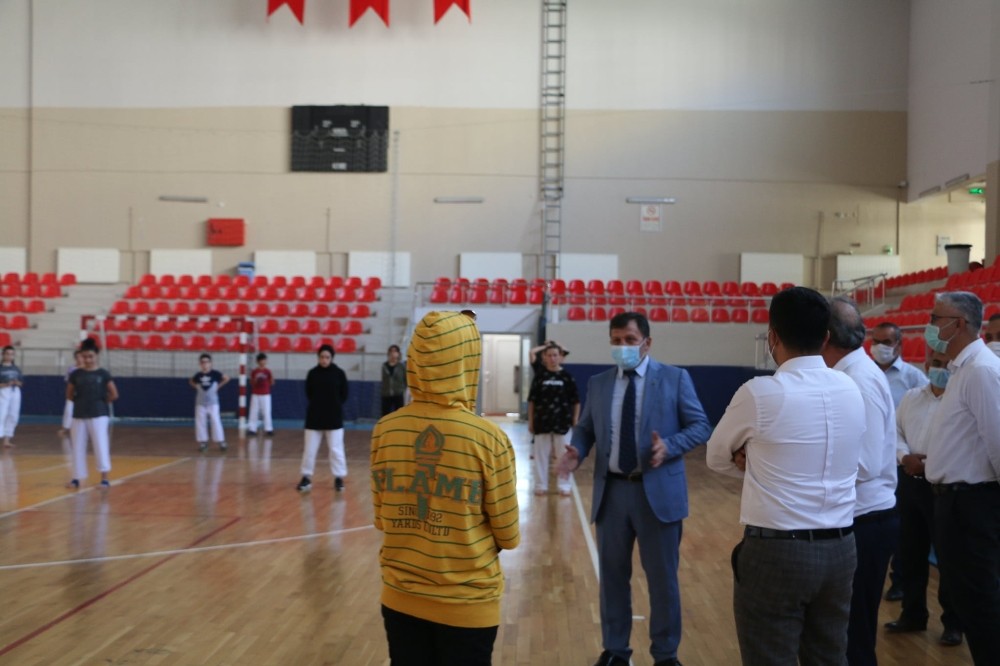 kabakci genclik merkezi ni inceledi kayseri haberleri