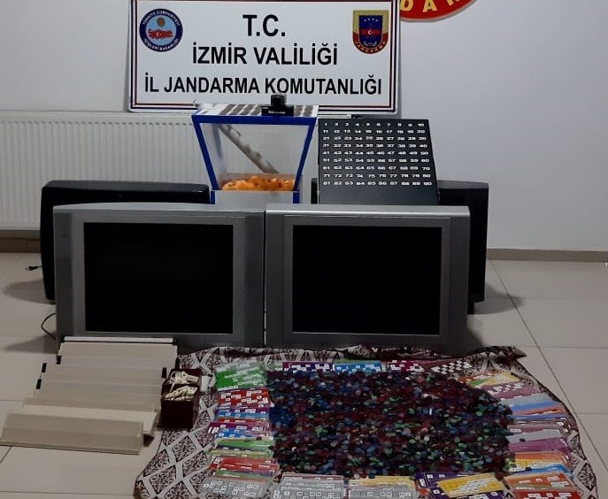 İzmir’de kumar operasyonunda 123 kişiye 171 bin lira ceza