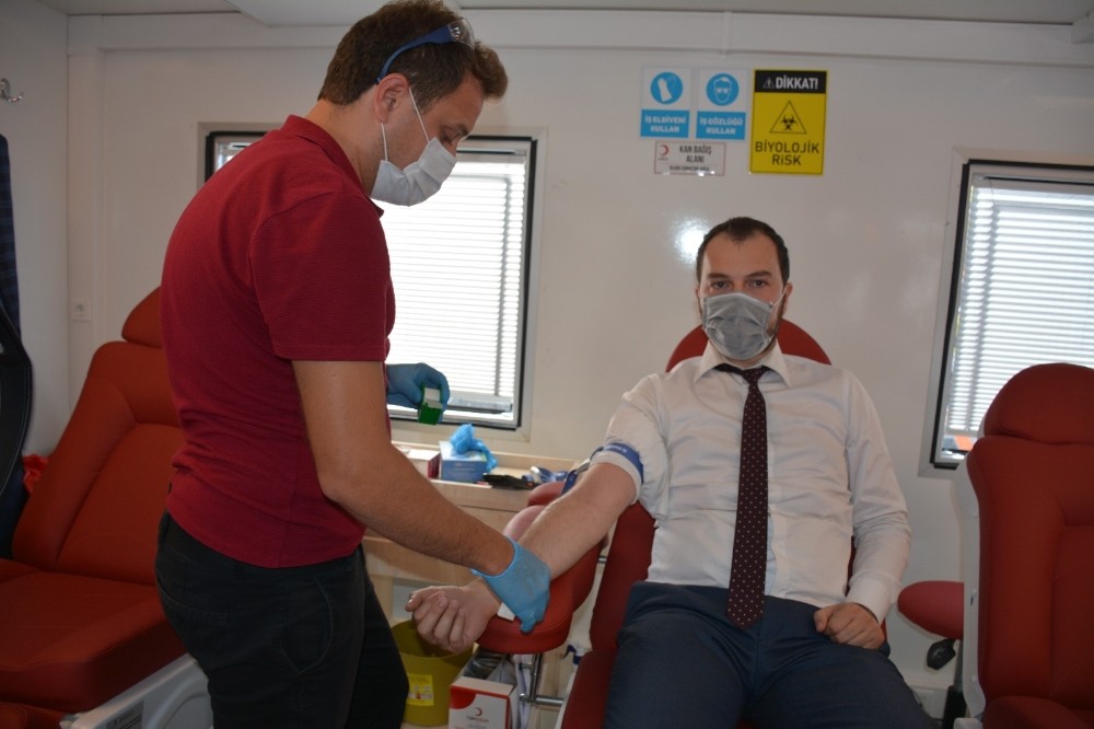 “Kan Ver Afyon” kampanyasına destek sürüyor