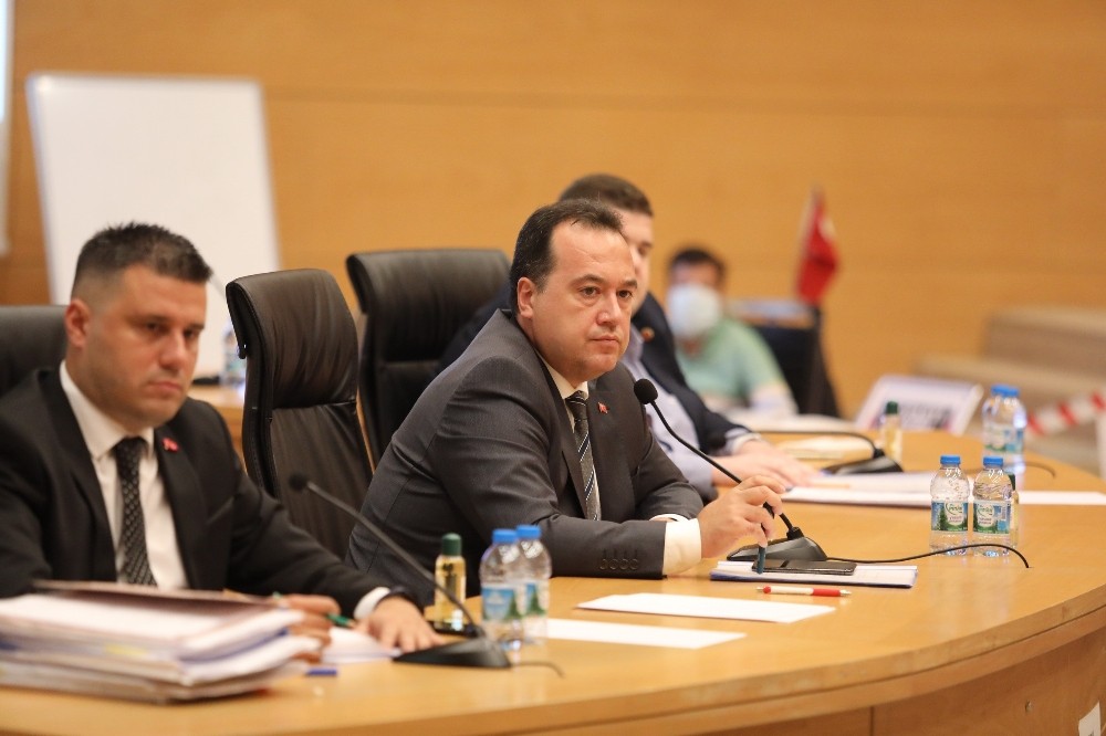 Akhisar Belediye Meclisi, Azerbaycan için tek yürek oldu