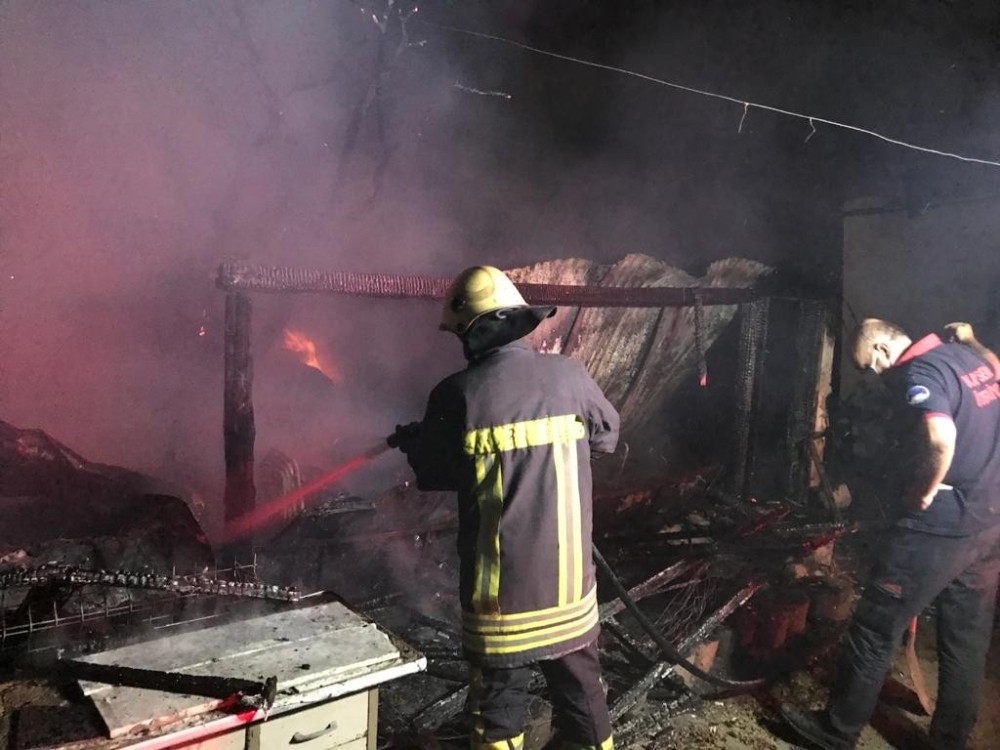 Kayseri’de yangında müstakil ev kül oldu Kayseri Haberleri