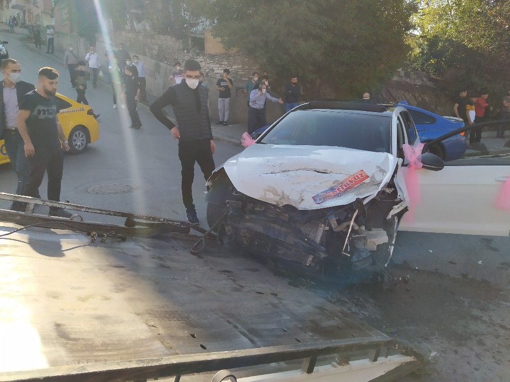 Gaziosmanpaşa’da kamyonet dehşeti: Gelin ve damat ölümden döndü