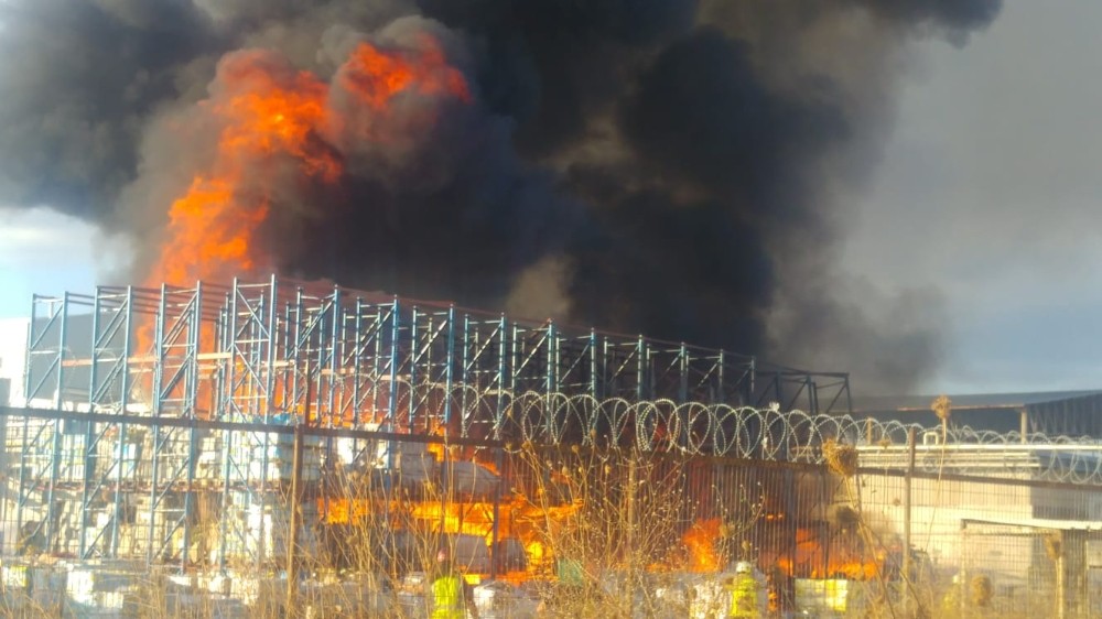 Balıkesir’de yağ fabrikasında yangın