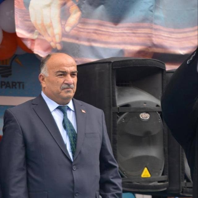 AK Parti Çiçekdağı İlçe Başkanı istifa ettiğini açıkladı