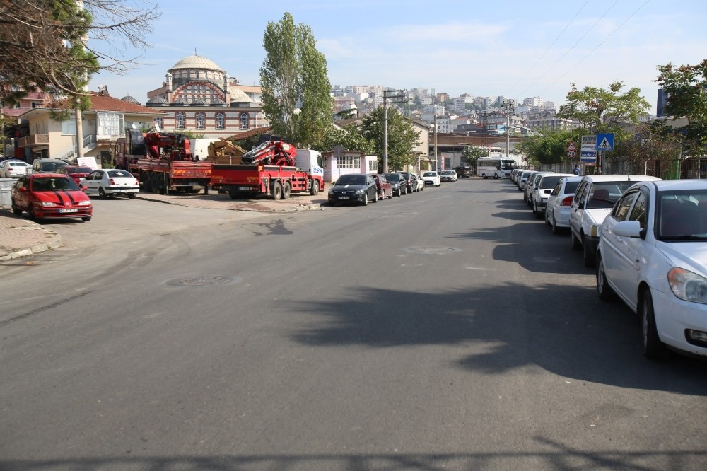 Çayırova Yavuz Sultan Selim Caddesi yenilendi