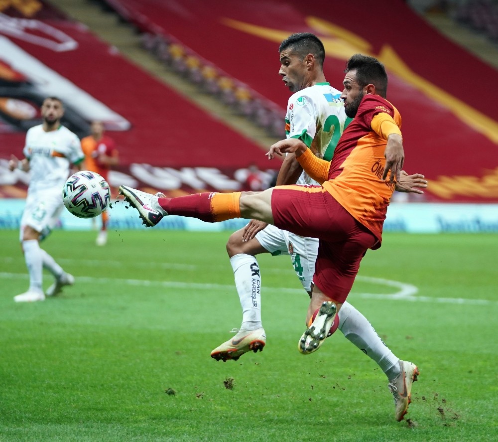 Süper Lig: Galatasaray: 1 - Aytemiz Alanyaspor: 2 Maç sonucu