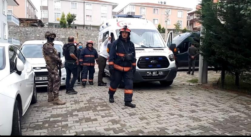 Sakarya’da psikolojik sorunları olduğu iddia edilen ve tüfekle ateş