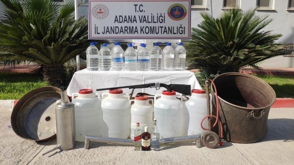 Adana’da 167 litre sahte içki ele geçirildi
