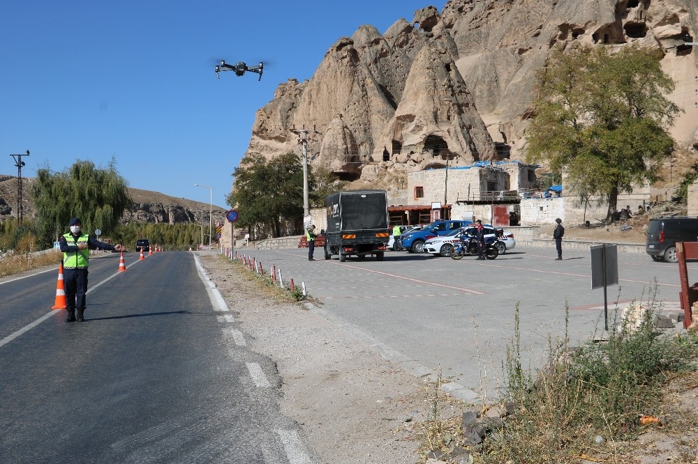 Aksaray’da jandarmadan drone ile denetim