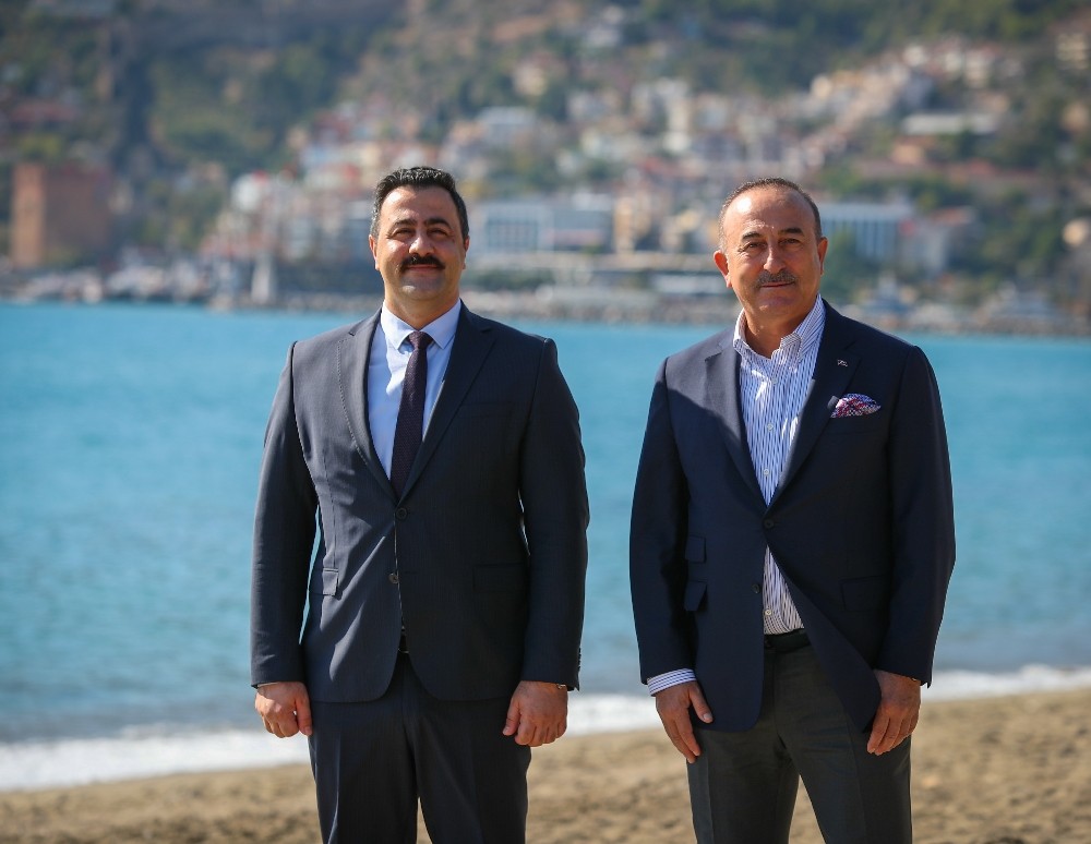 Rektör Kalan'dan Bakan Çavuşoğlu'na brifing - Antalya Haberleri