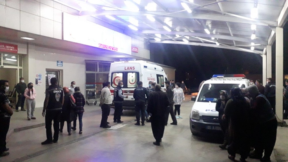 Kozan’da aracı taranan sürücü ağır yaralandı