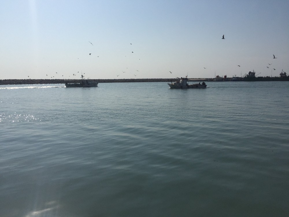 Tanker ile çarpışan teknedeki 5 kişiden 4’ünün cansız bedeni bulundu